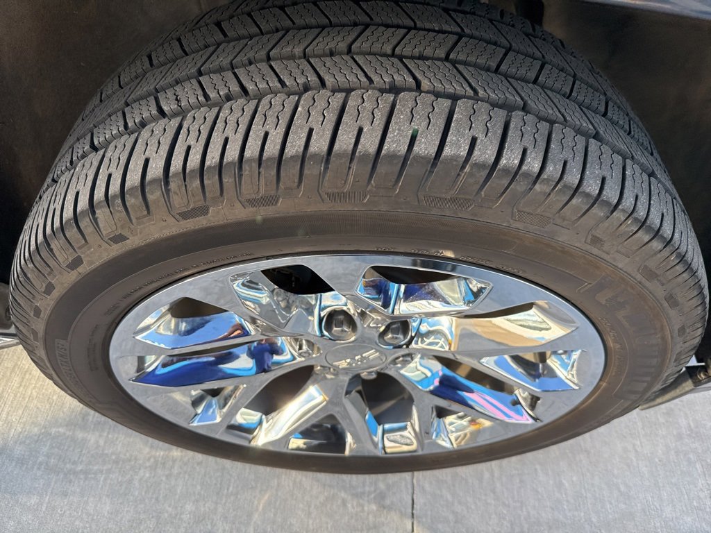 2020 Gmc Yukon Denali photo 3