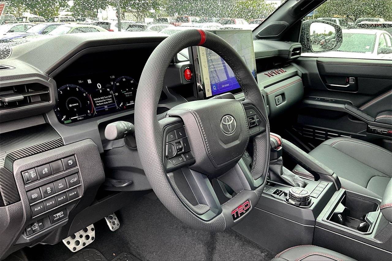2025 Toyota Tacoma TRD Pro 4x4 photo 16