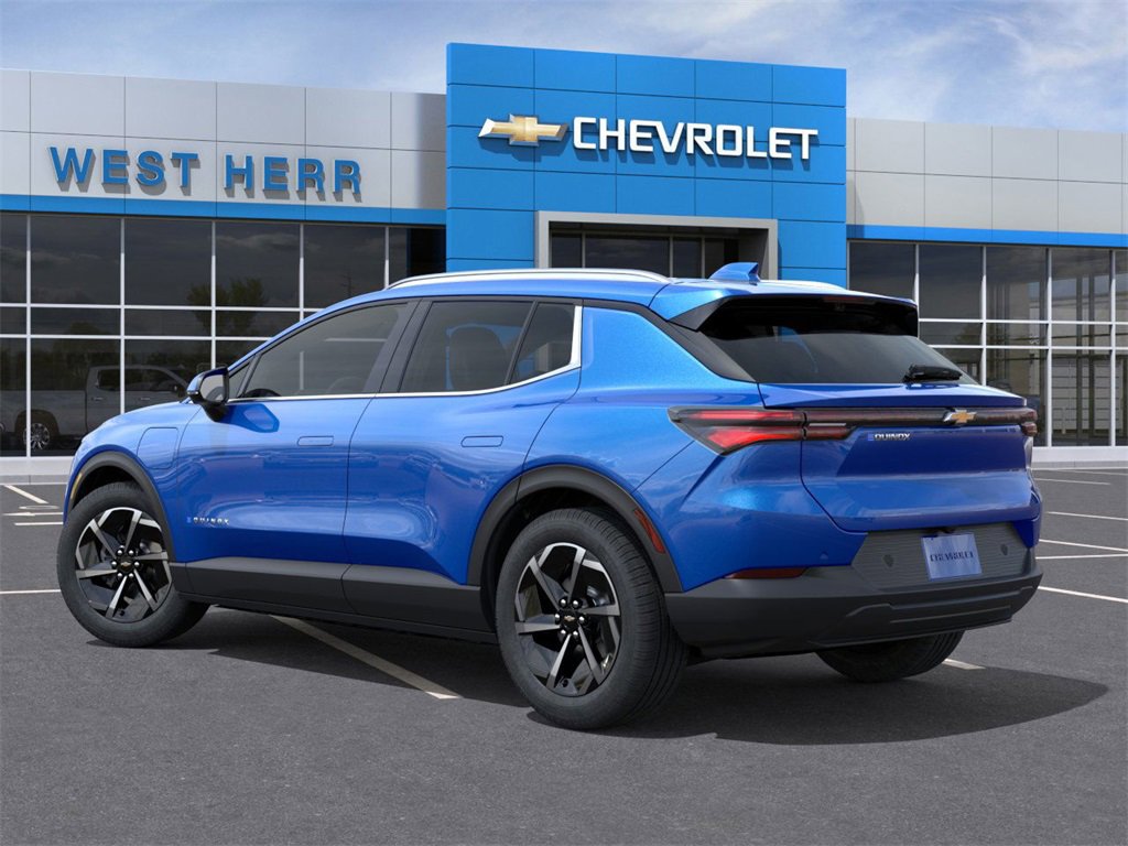 2026 Chevrolet Equinox LT photo 3