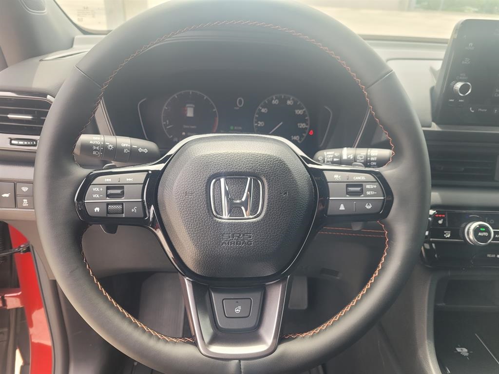 2025 Honda Pilot TrailSport photo 10