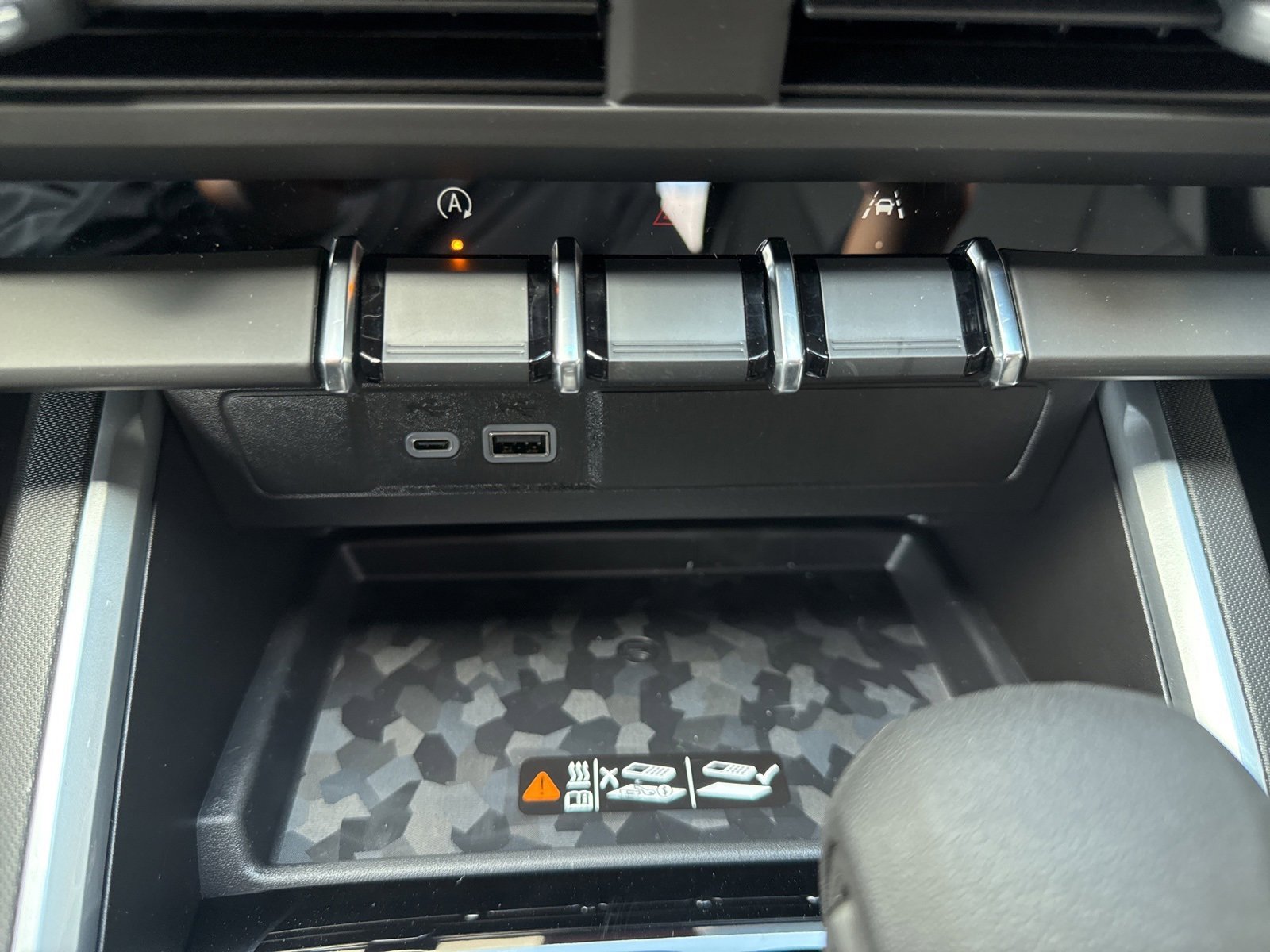 2026 Chevrolet Colorado Trail Boss photo 22