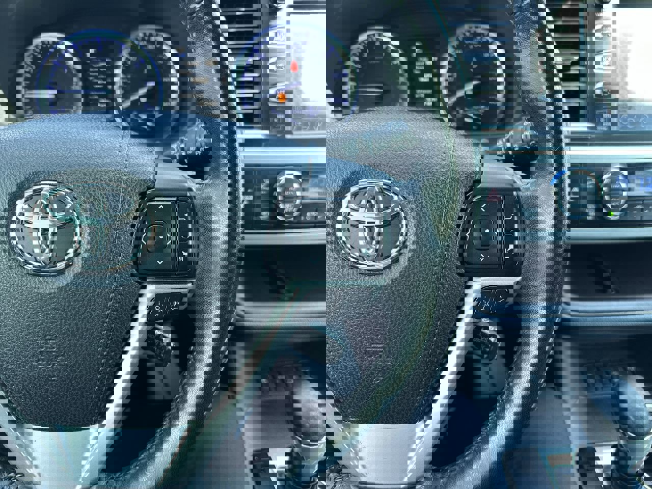 2018 Toyota Highlander Limited Platinum photo 29
