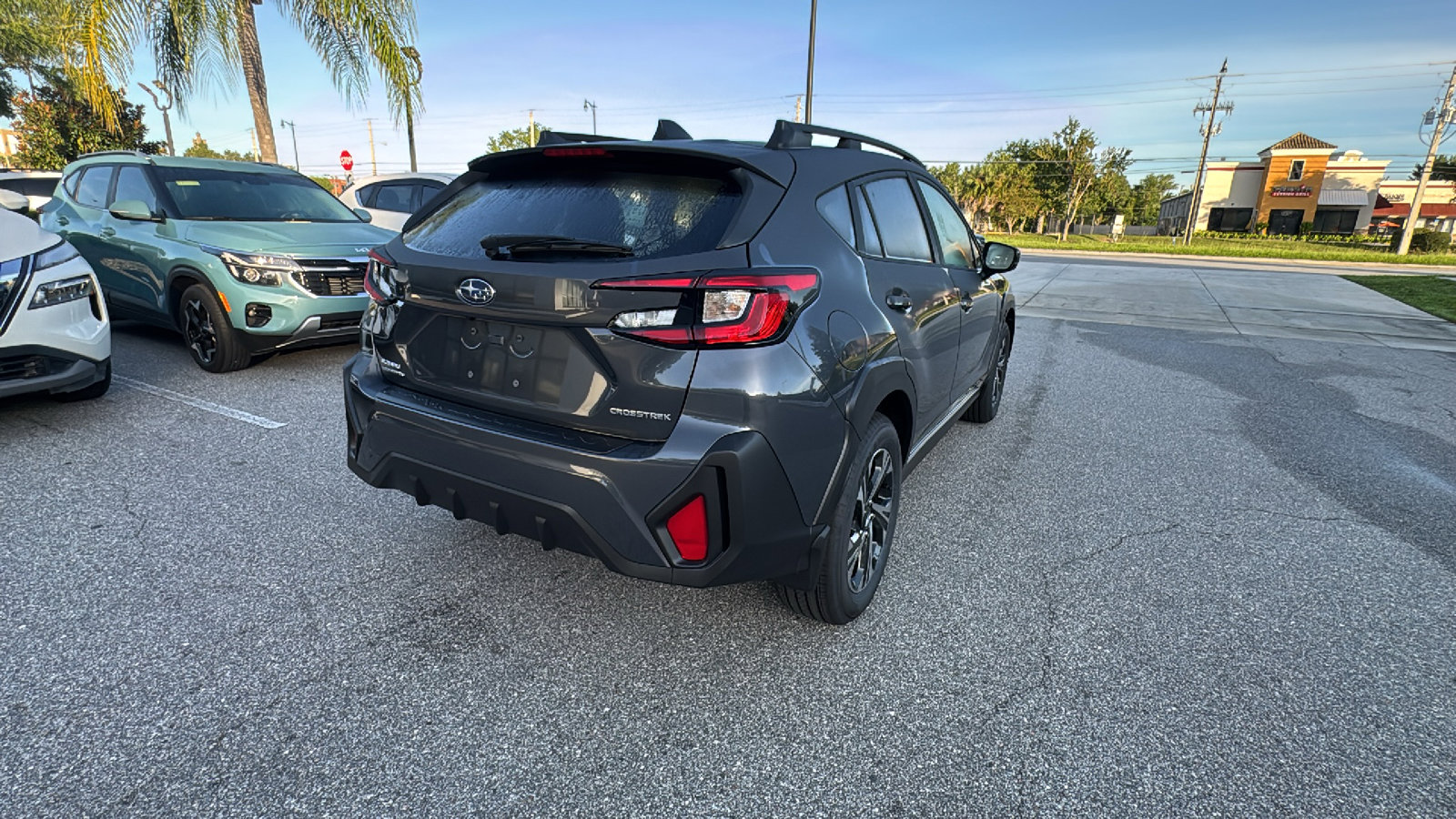 2025 Subaru Crosstrek Premium photo 7