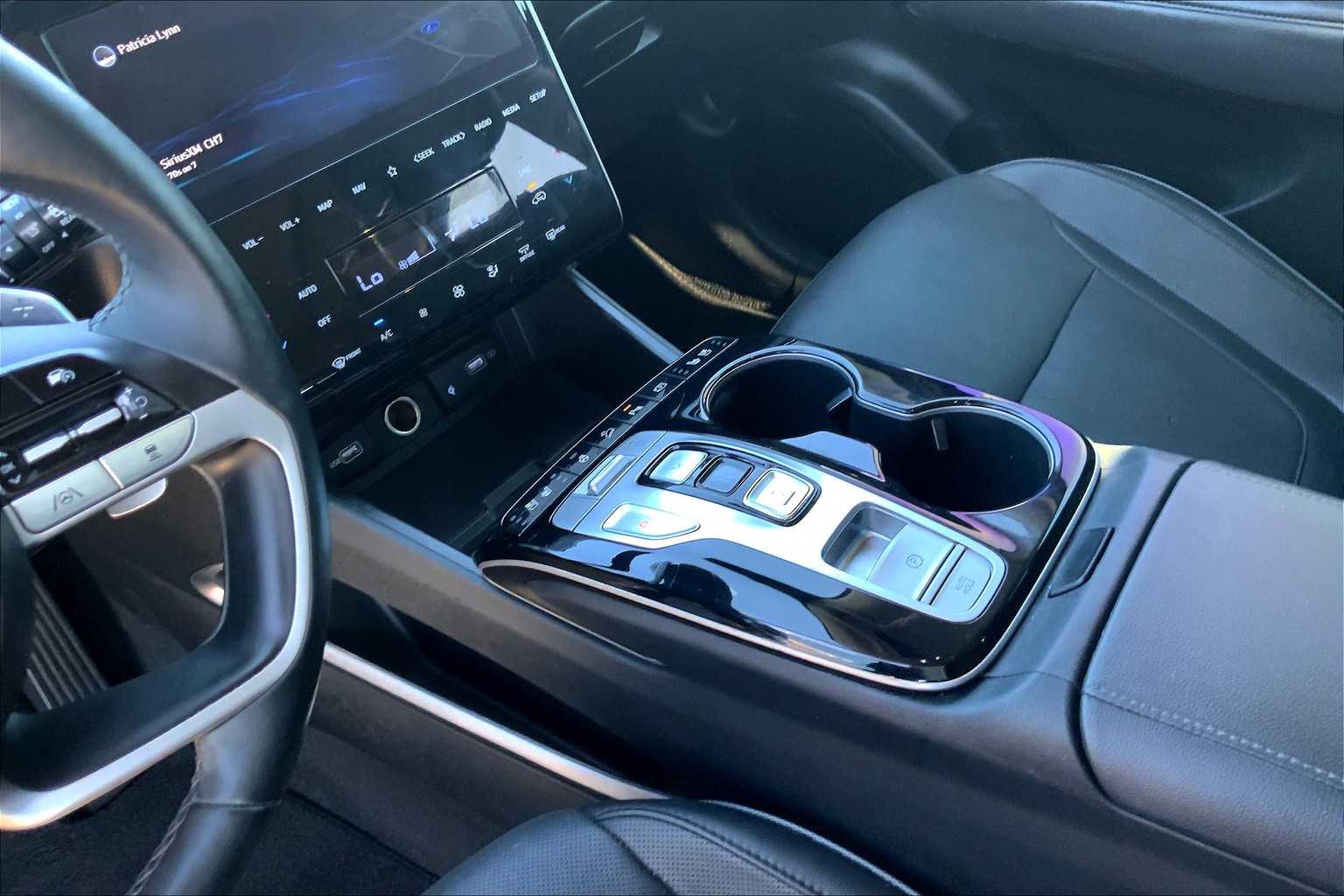2022 Hyundai Tucson Limited photo 16