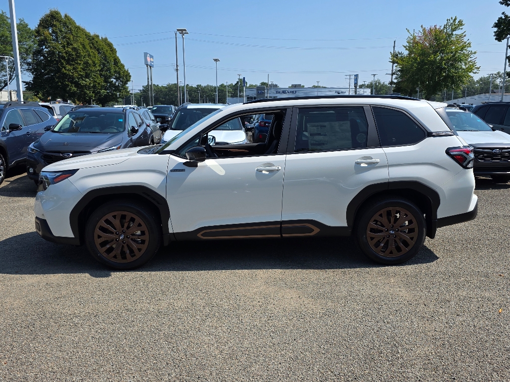 2025 Subaru Forester Sport photo 4