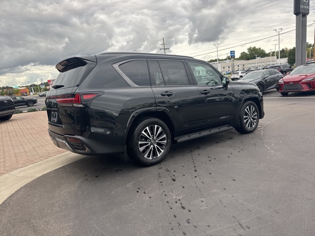 2025 Lexus LX 600 Premium photo 3