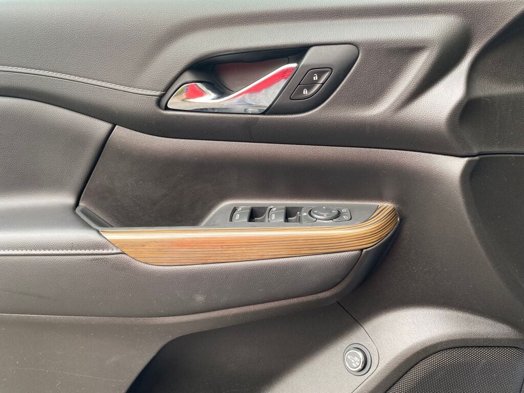 2021 Gmc Acadia SLE photo 10