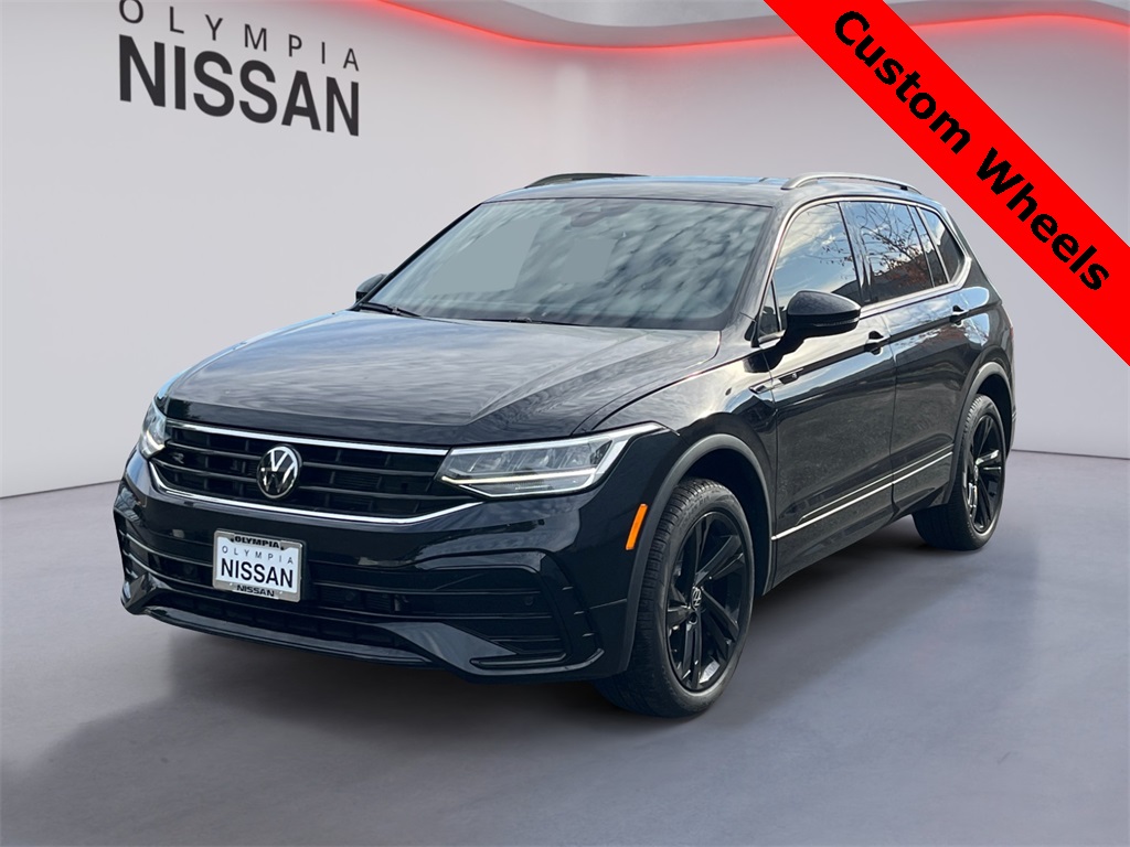 2024 Volkswagen Tiguan SE R-LINE BLACK