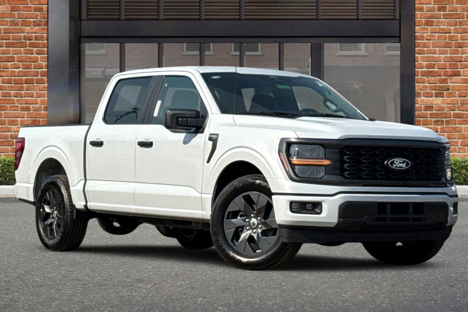 2025 Ford F-150 STX photo 2