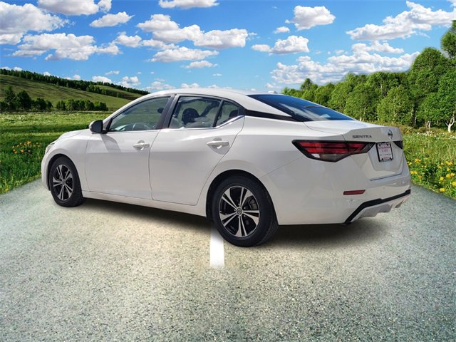 2022 Nissan Sentra SV photo 3