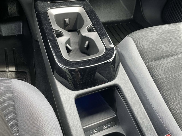 2022 Volkswagen ID.4 Pro photo 14