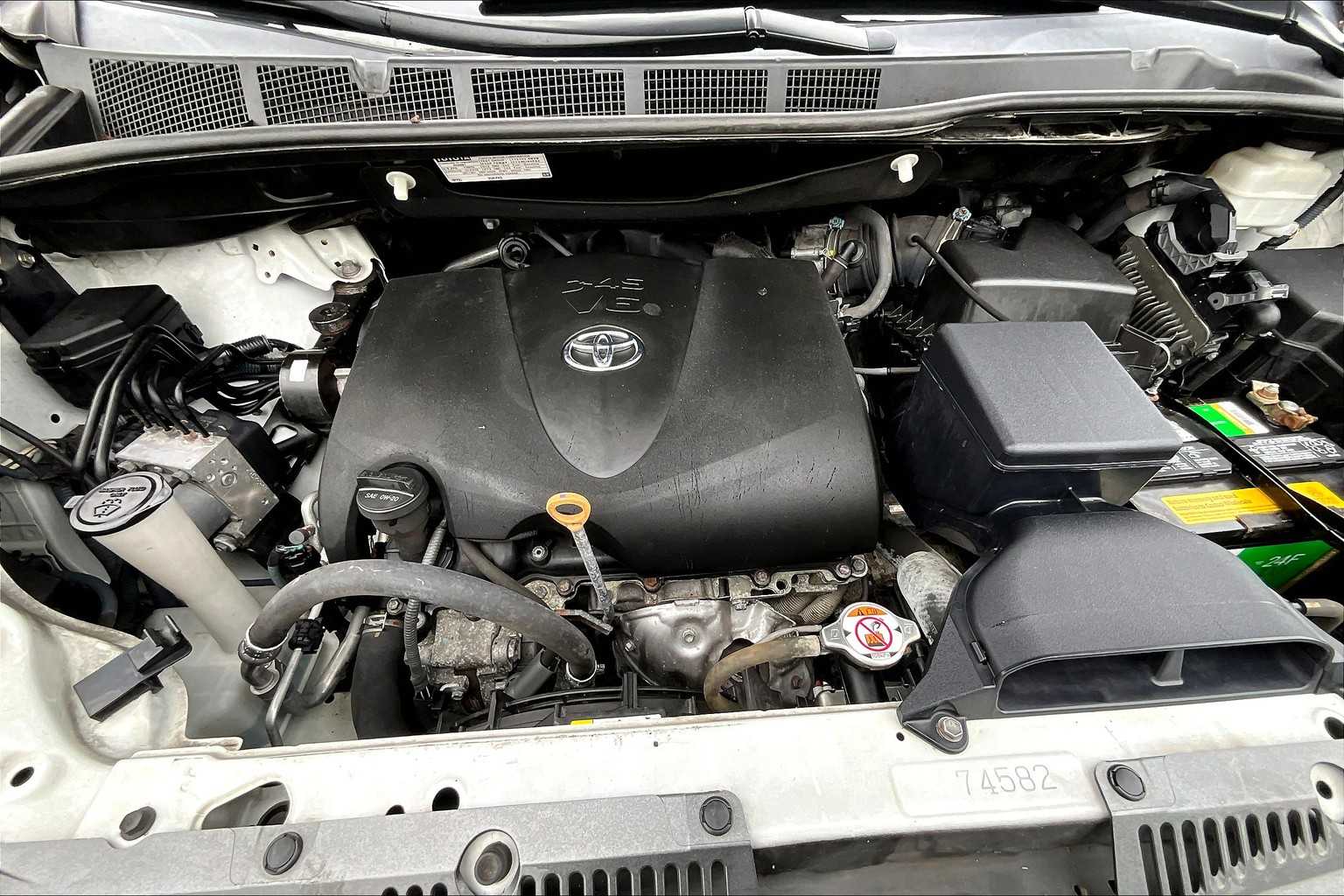 2020 Toyota Sienna XLE Premium photo 28