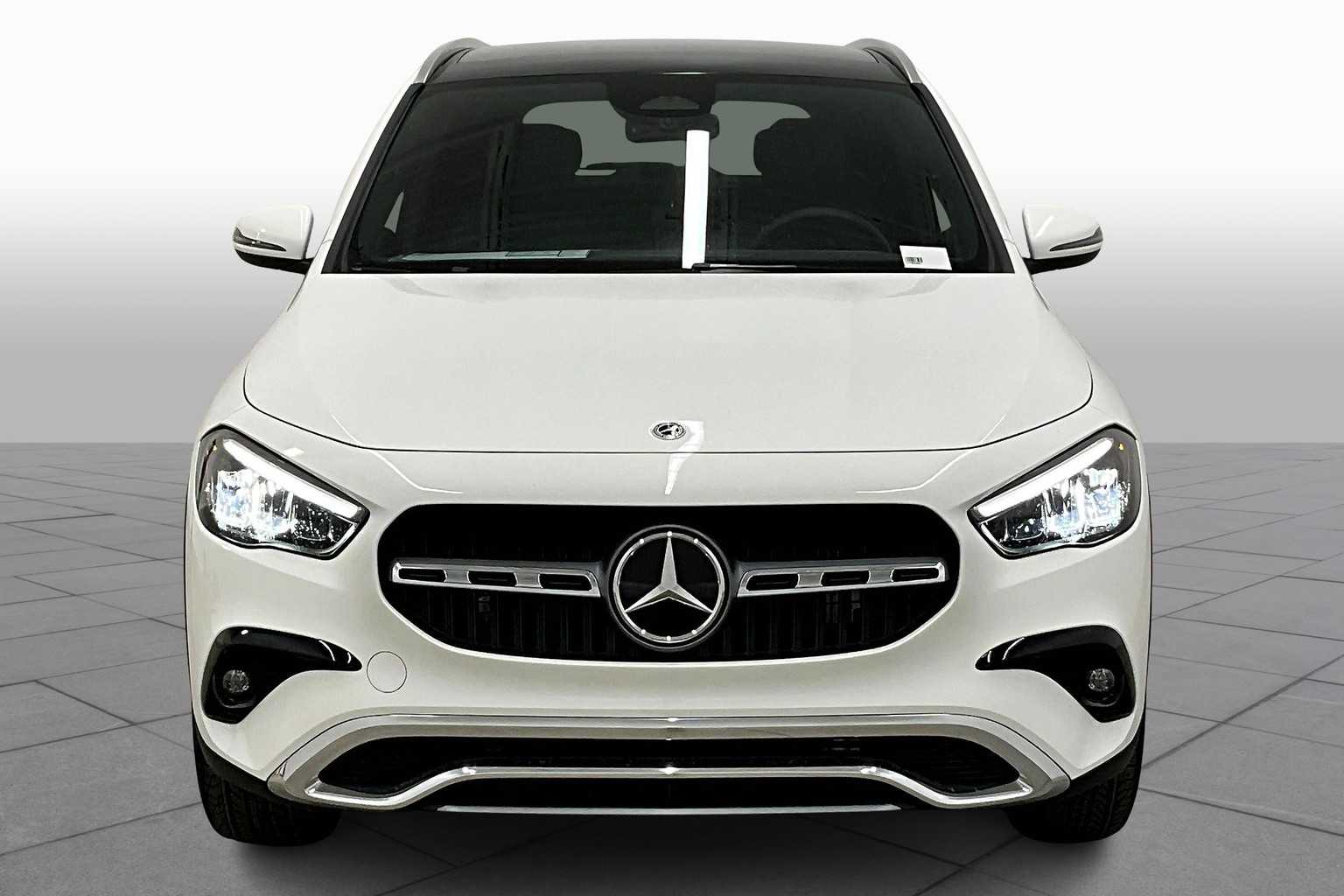 2026 Mercedes Benz GLA 250 photo 2
