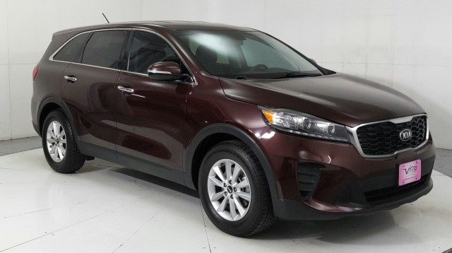 Used 2020 Sangria Kia LX V6 image 8