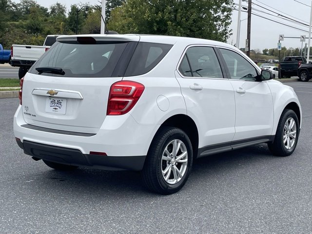 2017 Chevrolet Equinox LS photo 7
