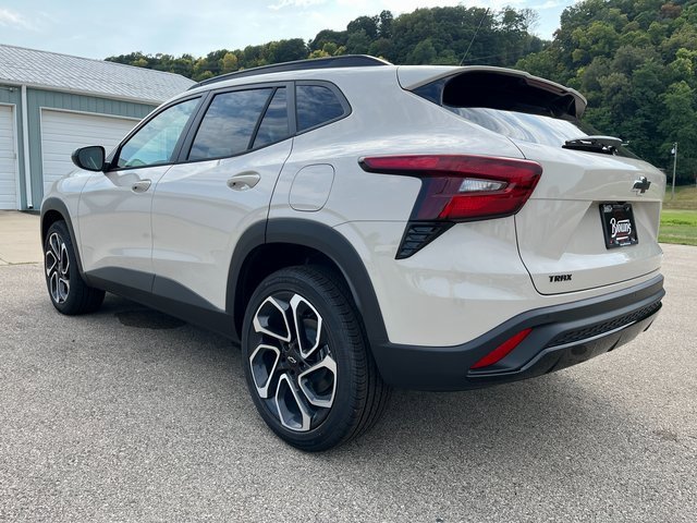 2026 Chevrolet Trax photo 8