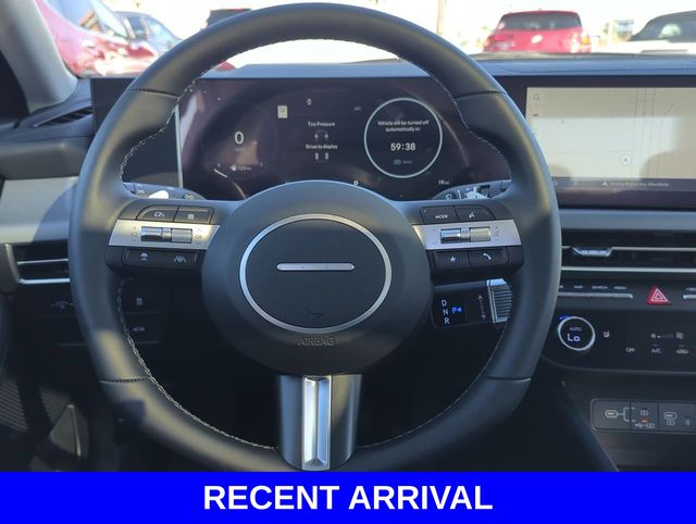 2025 Hyundai Sonata SEL Convenience photo 17