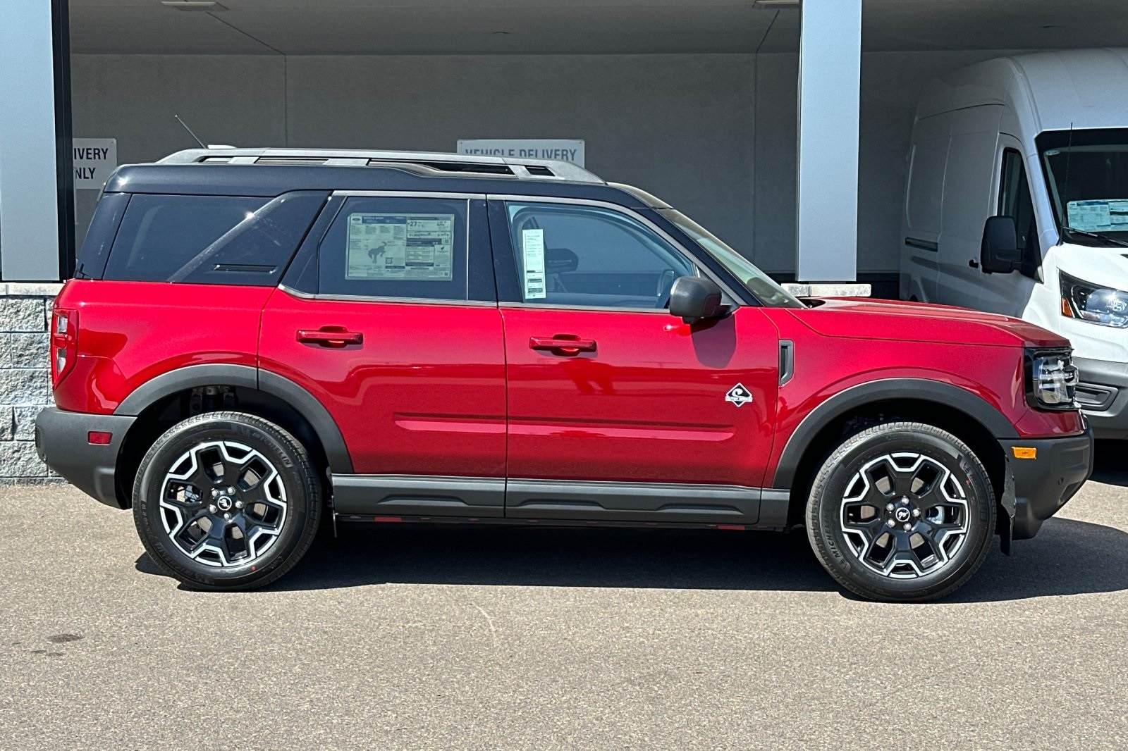 2025 Ford Bronco Sport Outer Banks photo 2