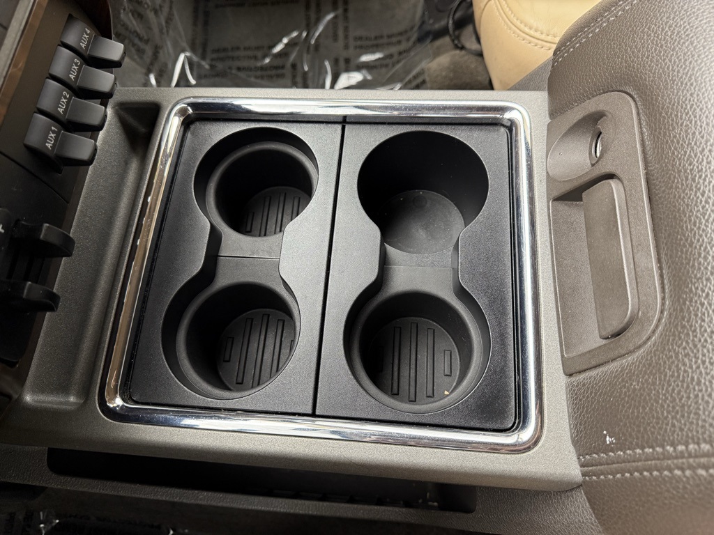 2011 Ford F-250 photo 31