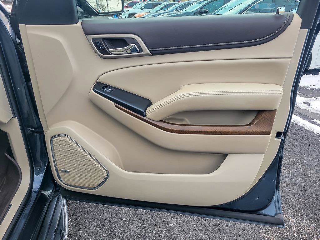 2019 GMC YUKON XL - Image 30