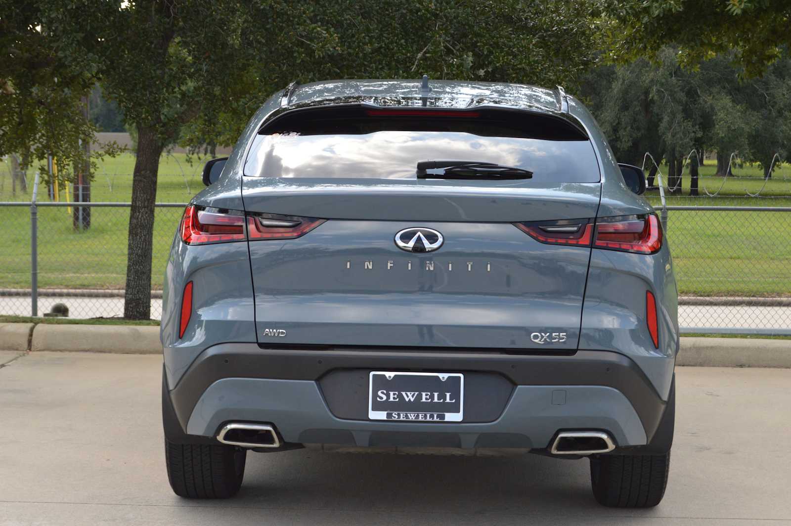 2023 Infiniti QX55 Luxe photo 5