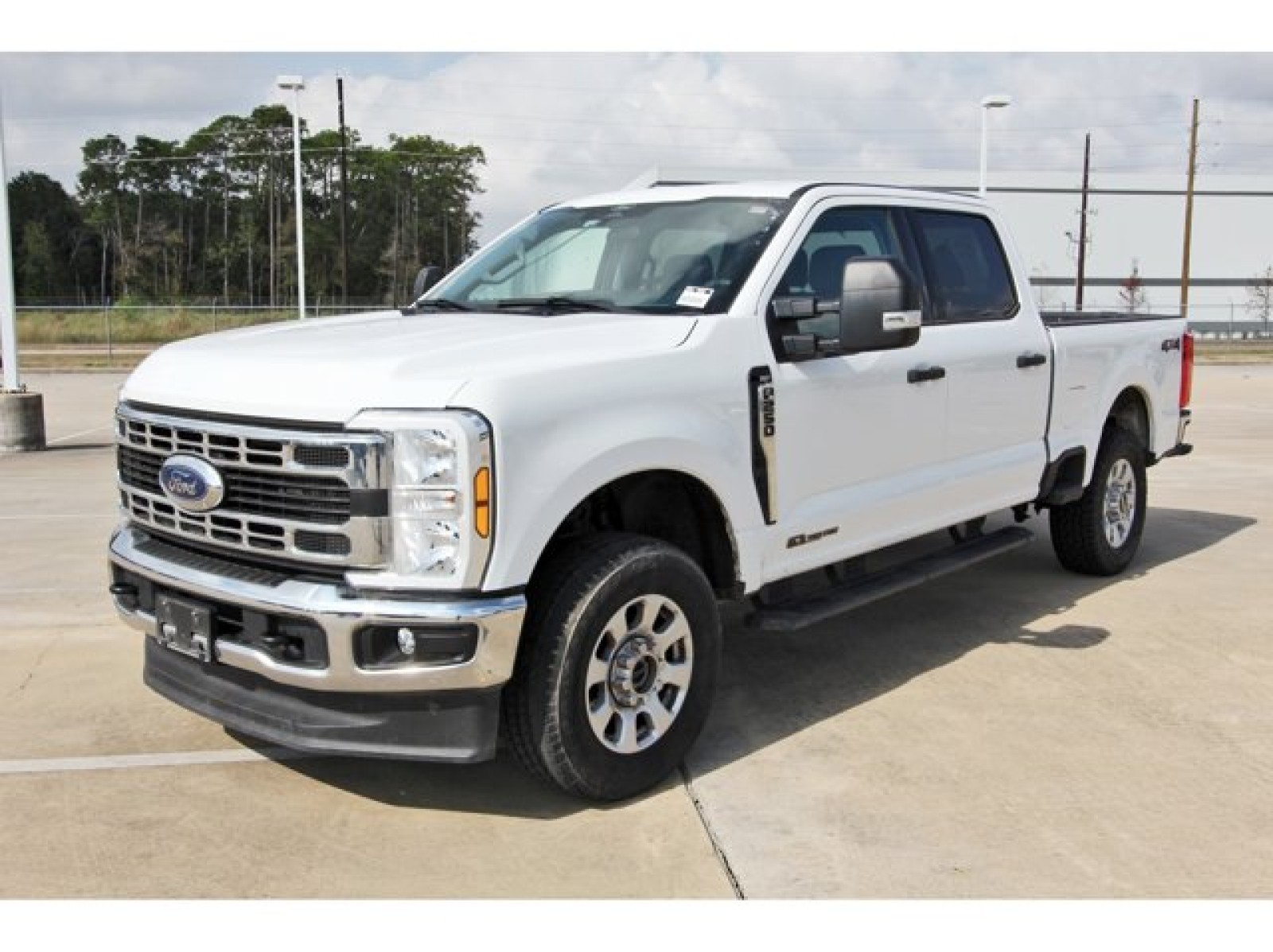 2024 Ford Super Duty F-250 SRW XLT - 1