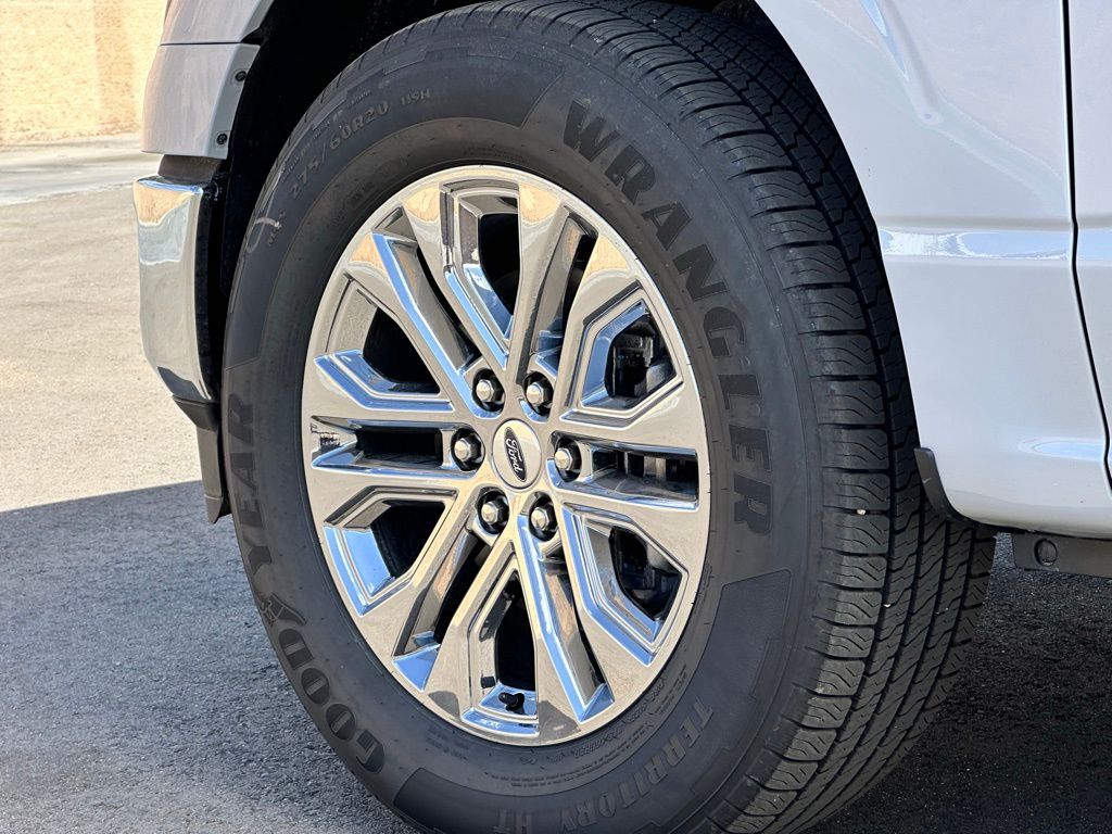2025 Ford F-150 XLT photo 15