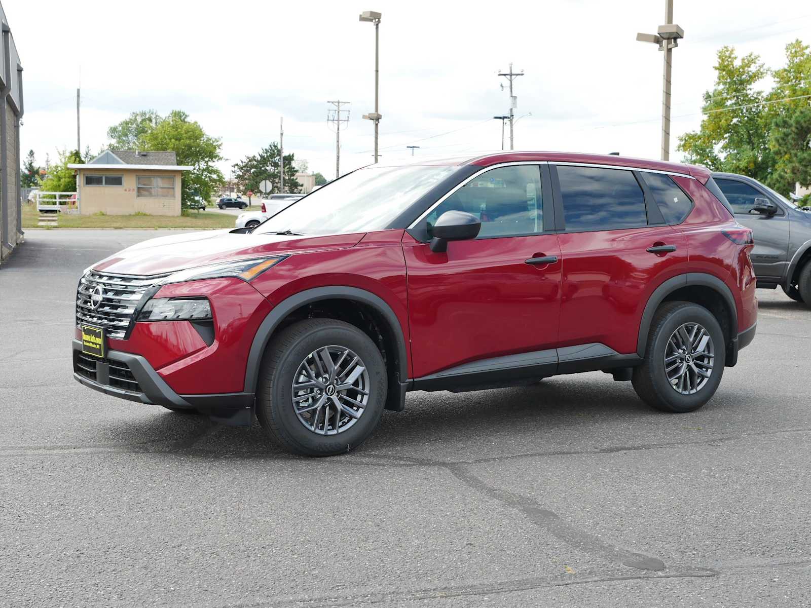 2026 Nissan Rogue S photo 3