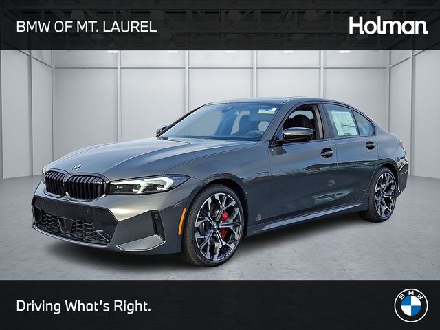 2026 BMW 3 Series 330i's photo