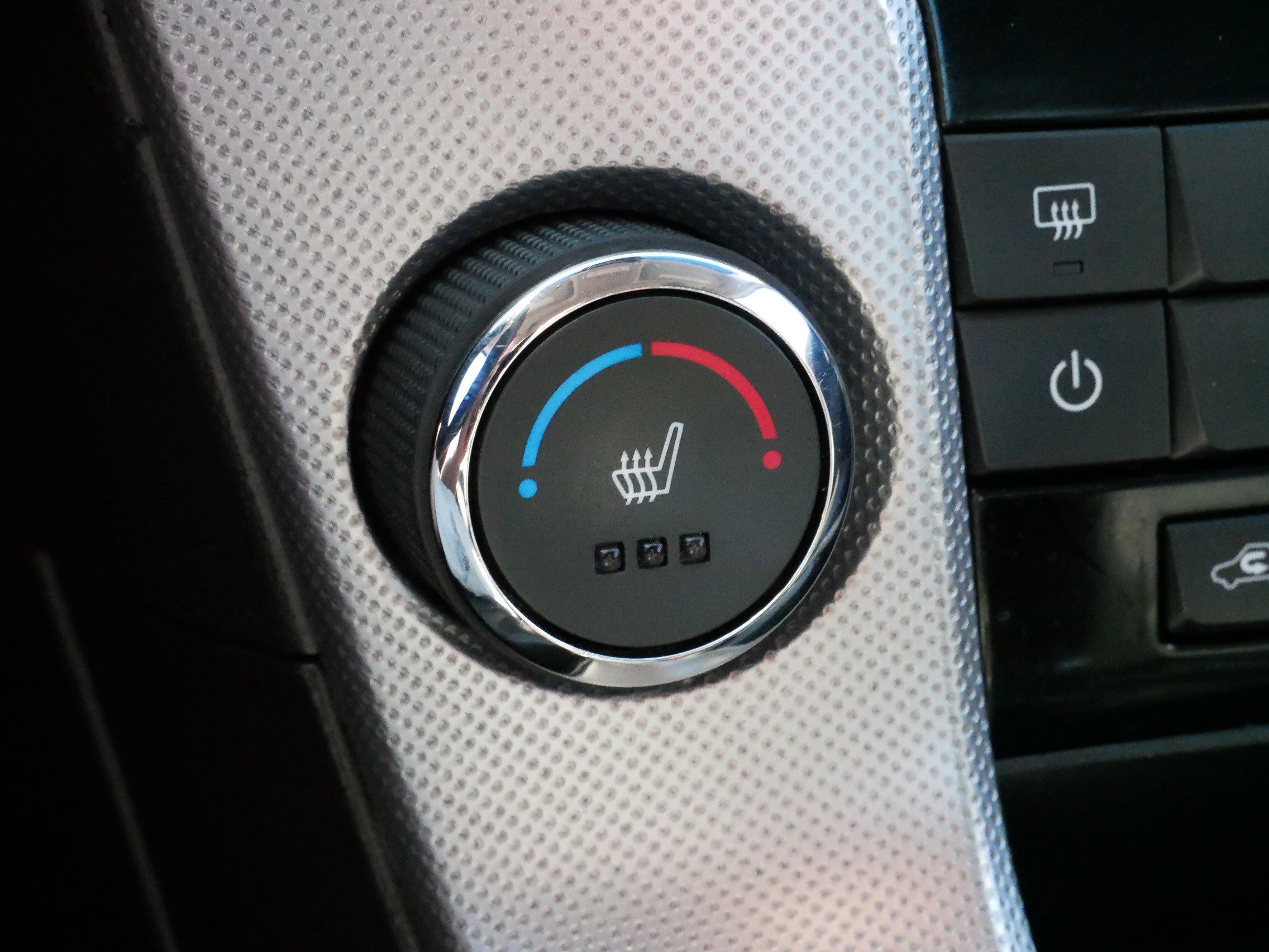 2015 Chevrolet Cruze LTZ photo 26