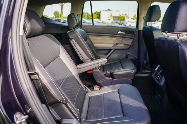 2022 Volkswagen Atlas SEL photo 33