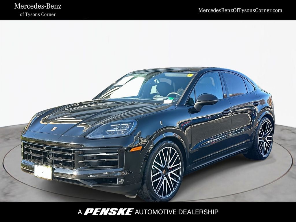 2025 Porsche Cayenne Coup S's photo