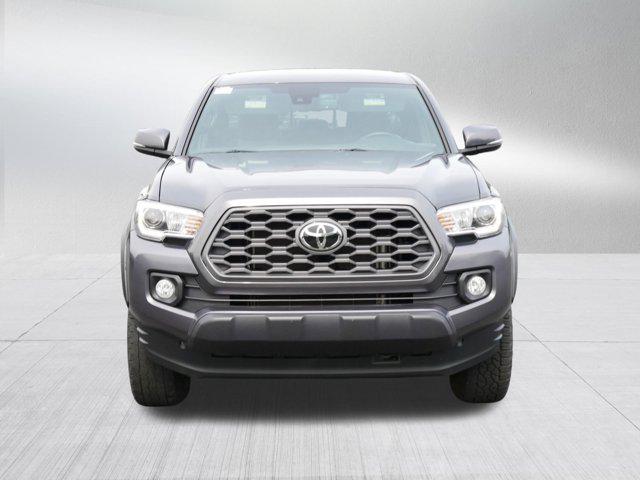Certified 2022 Toyota Tacoma TRD Off Road with VIN 3TMCZ5AN8NM501734 for sale in Brooklyn Center, Minnesota
