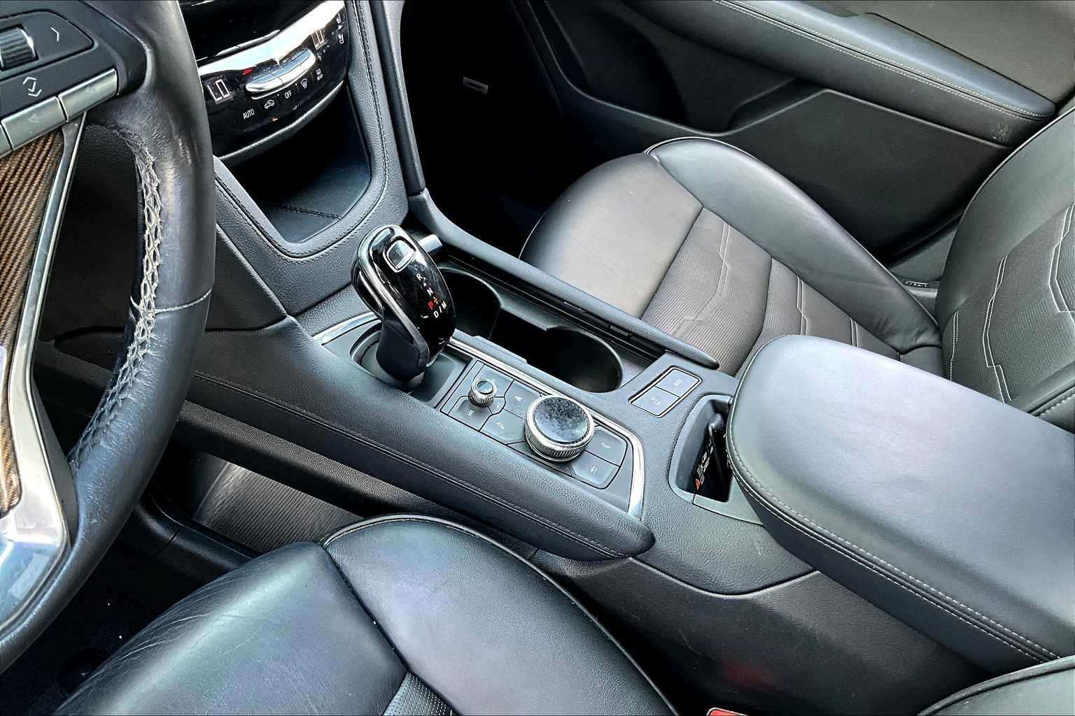 2021 Cadillac XT6 Sport photo 14