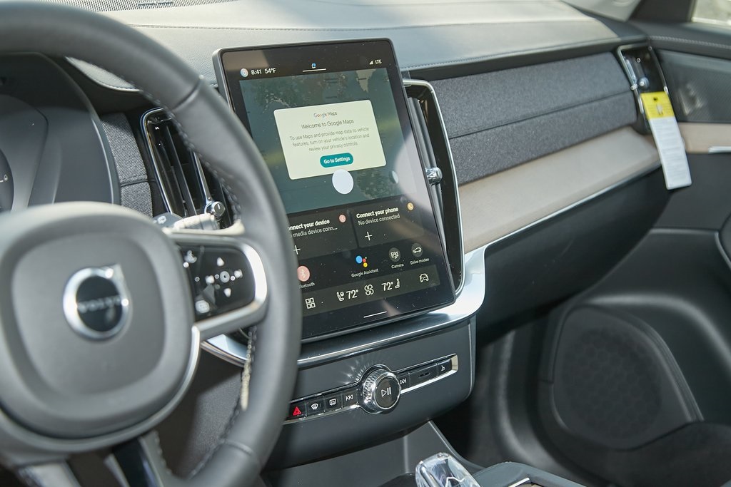 2025 VOLVO XC90 - Image 12