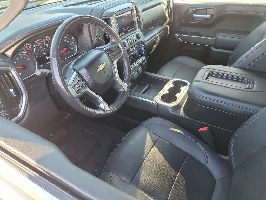 2021 Chevrolet Silverado 1500 LTZ photo 2