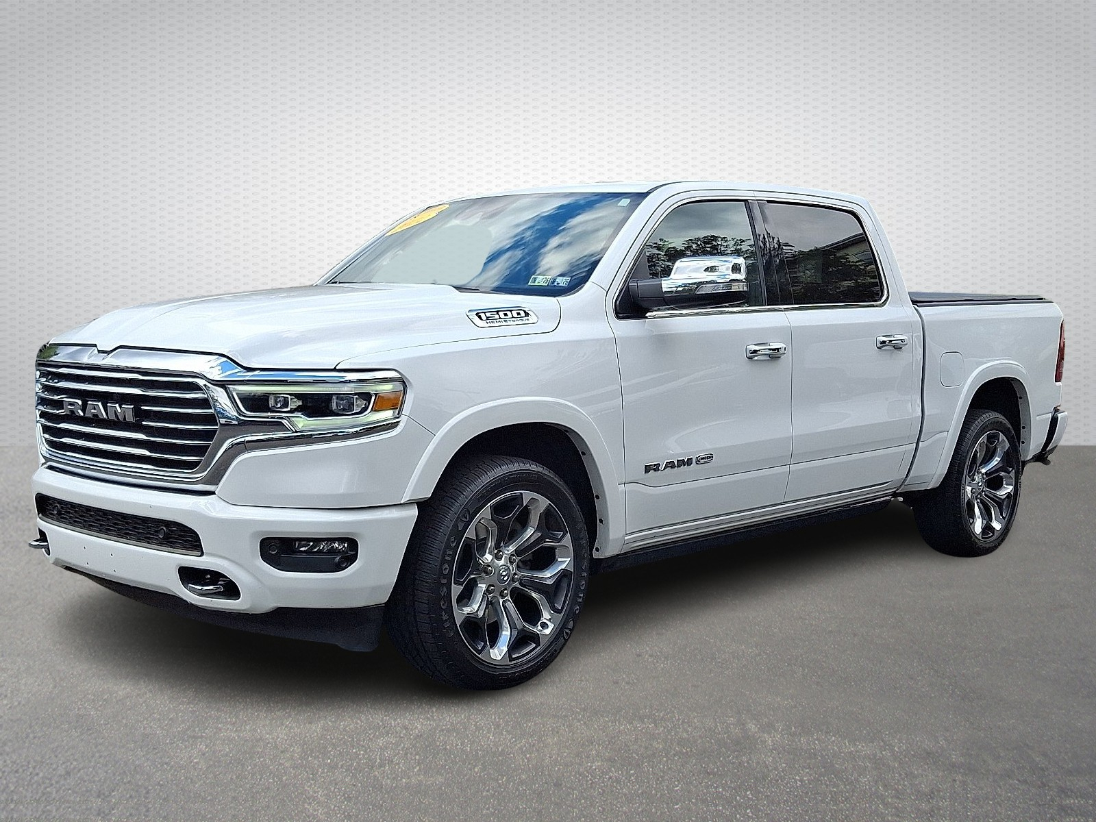 2022 Ram 1500 Limited Longhorn photo 3