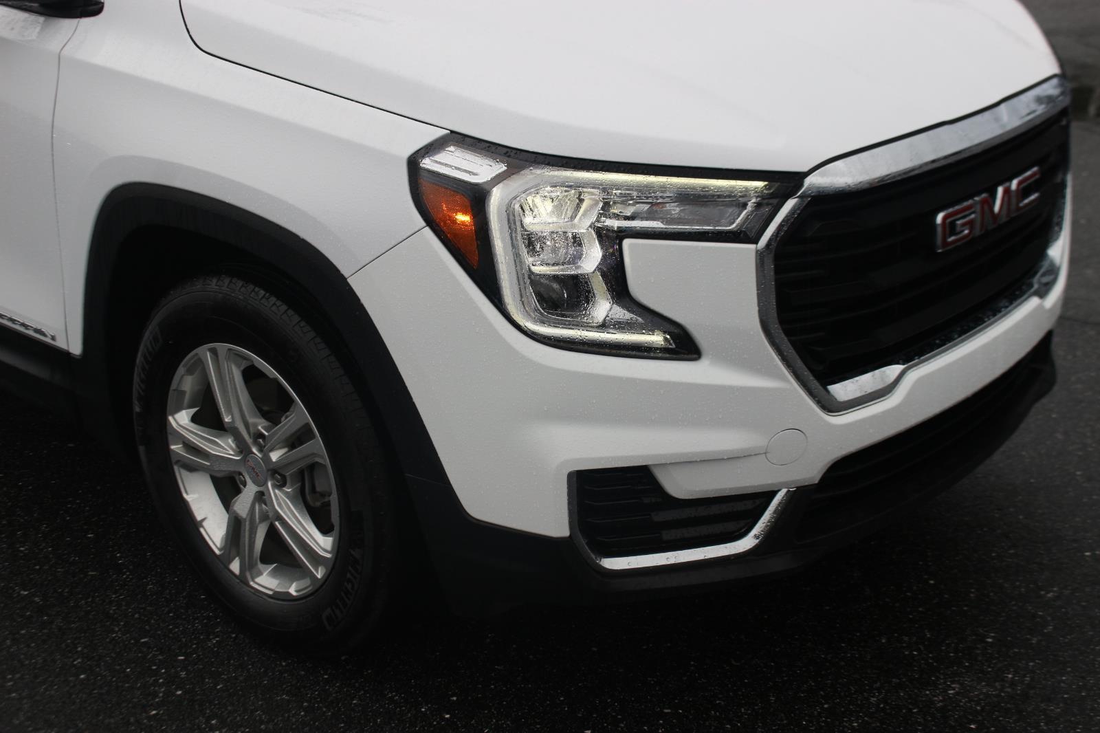 2022 Gmc Terrain SLE photo 9
