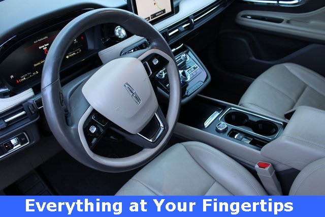 2022 Lincoln Corsair Reserve photo 2