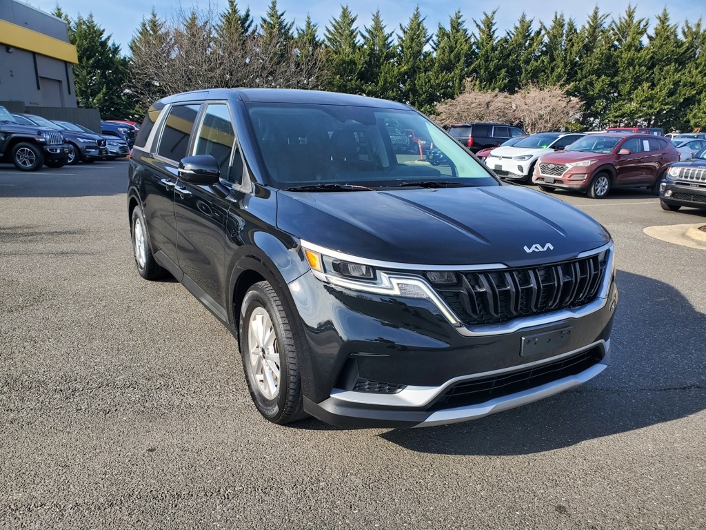 2022 Kia Carnival LX Seat Pkg's photo