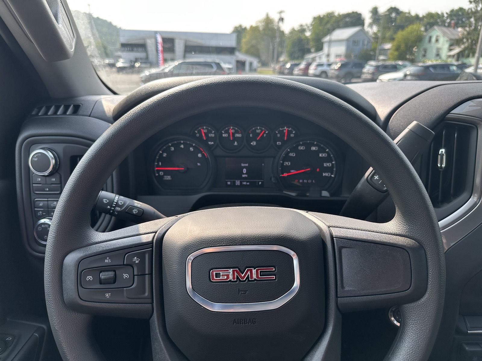 2025 Gmc Sierra 2500 HD Pro photo 15
