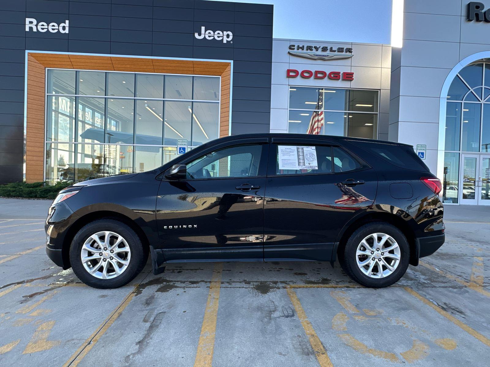 Used 2019 Chevrolet Equinox LS with VIN 2GNAXHEV2K6138353 for sale in Kansas City