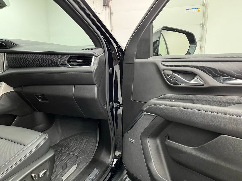 2023 Gmc Yukon Denali photo 40