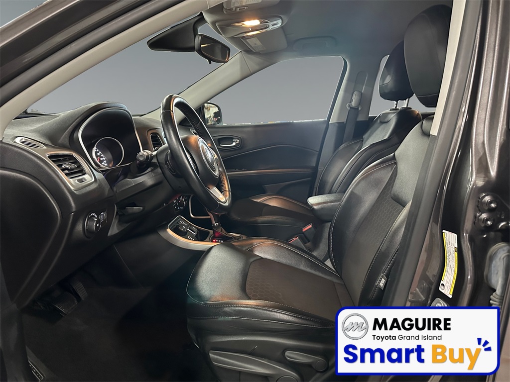 2020 Jeep Compass Latitude photo 3