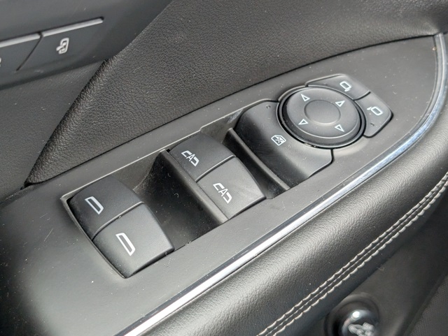 2023 Buick Envision Essence photo 23