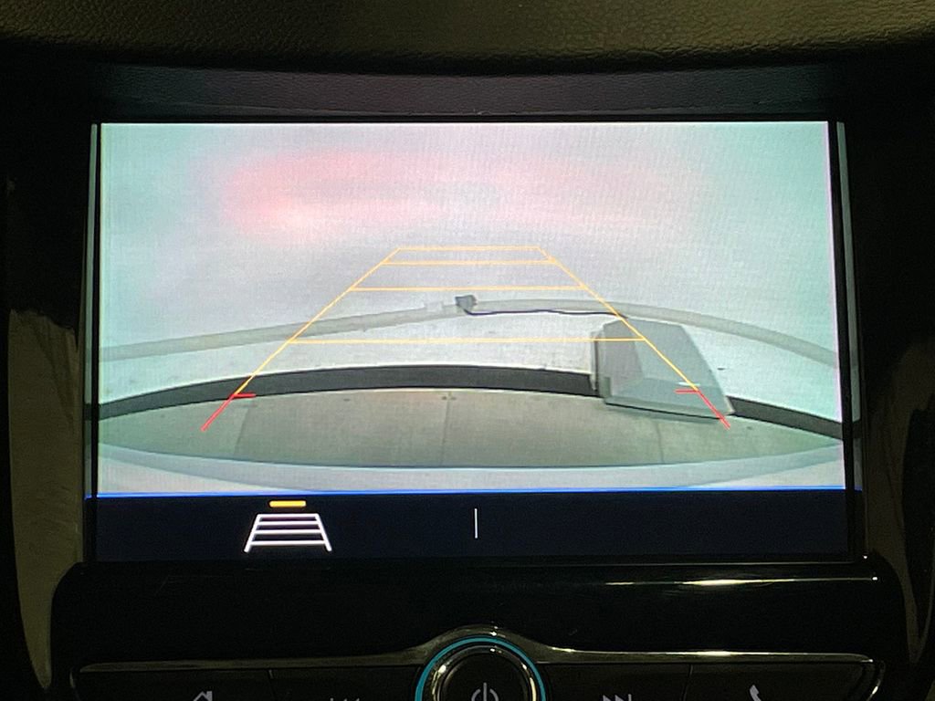 2020 Chevrolet Trax LS photo 3