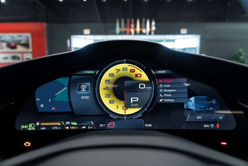 2023 Ferrari SF90 Spider Base photo 22