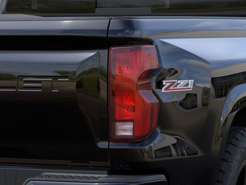 2025 Chevrolet Colorado Z71 photo 10