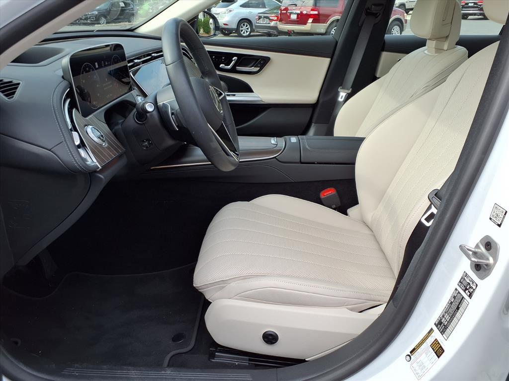 2024 Mercedes Benz E 450 4MATIC photo 2