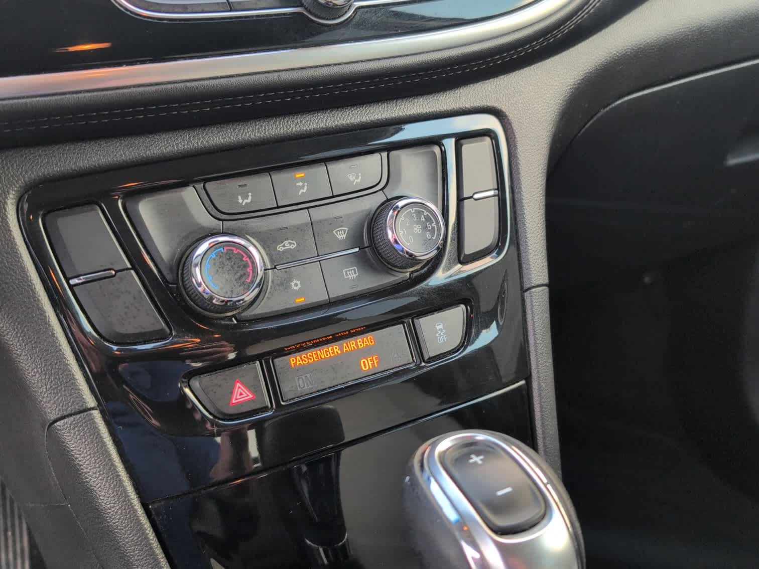 2018 Buick Encore Preferred photo 17